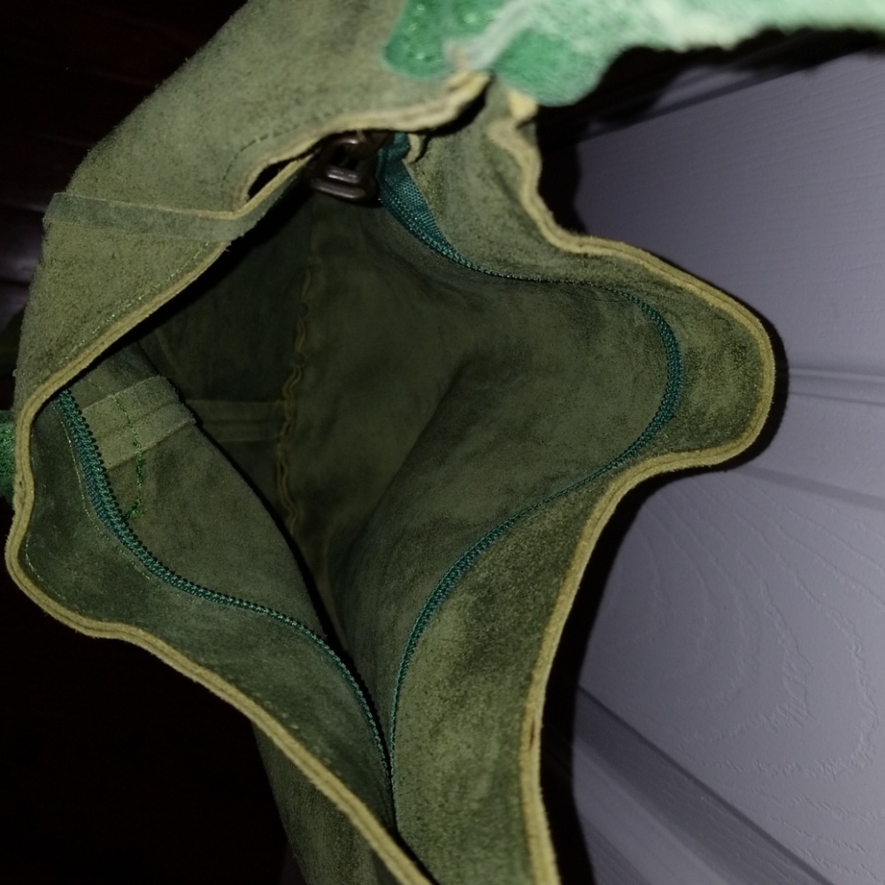 ADA COLLECTION GREEN SUEDE FRINGE HOBO CHICK BAG - Picture 6 of 7